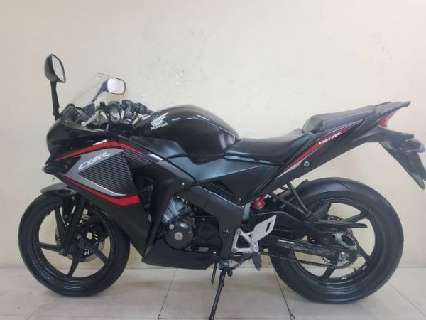 Honda CBR150R สภาพเกรดA 17568 กม. เอกสารพร้อมโอน รูปที่ 0